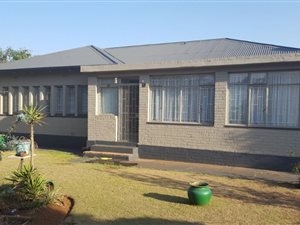 3 Bed House in Delmas West