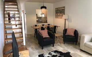 2 Bedroom Duplex in Strathavon
