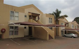 2 Bedroom Townhouse in Meredale