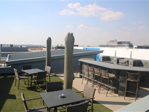 162 m² Office Space in Glen Erasmia