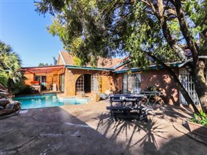 3 Bed House in Golf Park