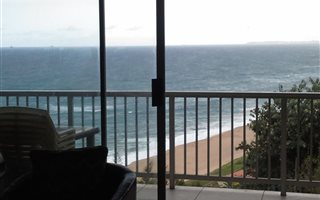 3 Bedroom Apartment in Umdloti Beach