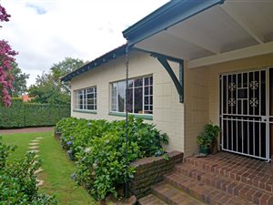 4 Bed House in Highlands North
