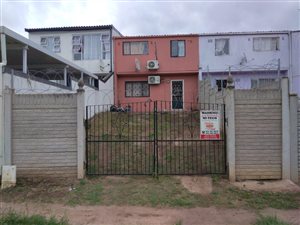 3 Bed Duplex in Whetstone