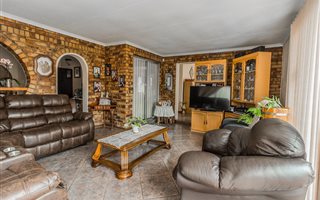 4 Bedroom House in Northvilla