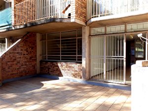 2 Bed Apartment in Wonderboom South