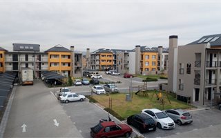 2 Bedroom Apartment in Buh Rein Estate