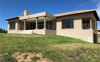 3 Bedroom House in The Hill Estate
