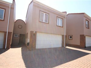 3 Bed House in Woodhill
