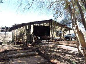 4.4 ha Farm in Groot Marico