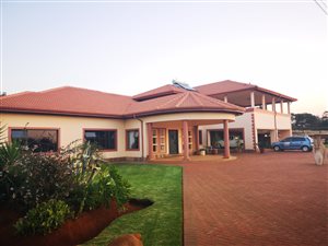 6 Bed House in Rietvlei View