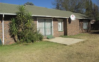 3 Bedroom House in Falcon Ridge