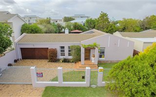 Milnerton, Cape Town: Property and houses for sale | Private Property