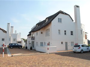 2 Bed Apartment in St Francis Bay