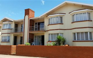 2 Bedroom Townhouse in Bluewater Bay