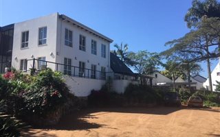 70 m² Commercial space in Kloof