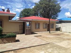 Commercial space in Hillside