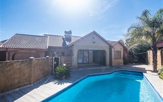 3 Bedroom House in Lenasia