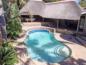 3 Bed House in Weltevreden Park
