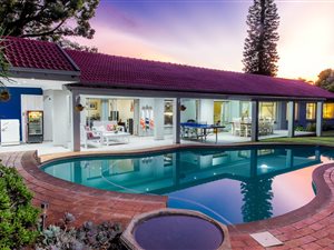4 Bed House in Die Wilgers