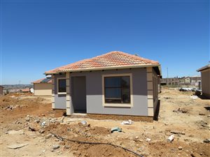 2 Bed House in Rosslyn