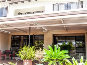 3 Bedroom Apartment in Waterkloof Heights