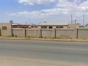 2 Bed House in Orange Farm