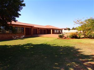 1.7 ha Farm in Krugersdorp Central