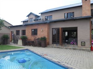 3 Bed House in The Meadows