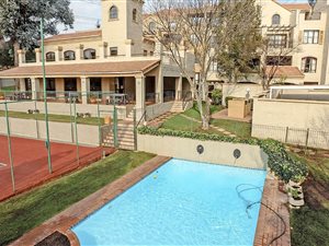 2 Bed Apartment in River Club