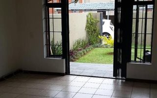 1 Bedroom Apartment in Darrenwood
