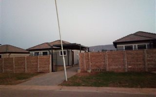 3 Bedroom House in Andeon AH