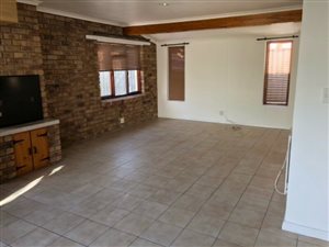 3 Bed House in Edgemead