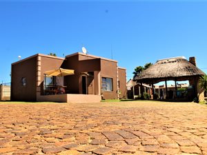 2 Bed House in Greenhills