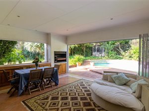 4 Bed House in Morningside Manor