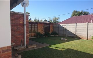 3 Bedroom House in Stilfontein