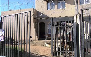3 Bedroom Townhouse in Roodepoort West