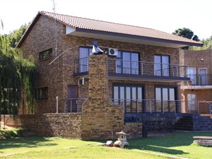 4 Bed House in Kungwini Country Estate