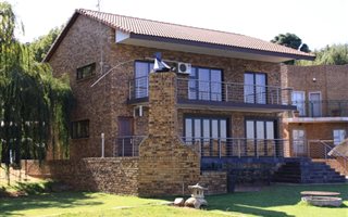 4 Bedroom House in Kungwini Country Estate