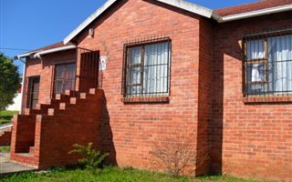 3 Bedroom House in King Williams Town