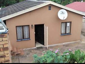 3 Bed House in Shallcross