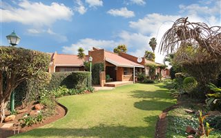 3 Bedroom House in Edelweiss