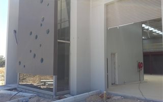 345 m² Commercial space in Brackenfell Industrial