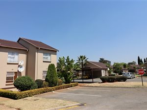 2 Bed Apartment in Pomona
