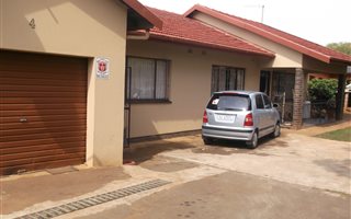 4 Bedroom House in Everest Heights