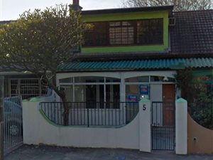 110 m² Commercial space in Wynberg