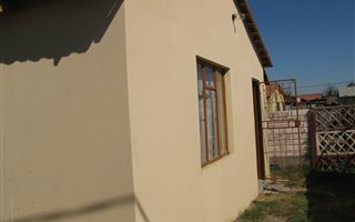 3 Bedroom House in Daveyton