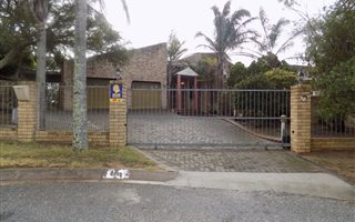 3 Bedroom House in Lovemore Heights