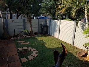 2 Bedroom Townhouse in Doornpoort and surrounds