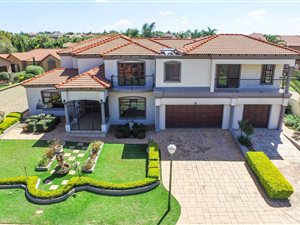 5 Bed House in Irene Farm Villages